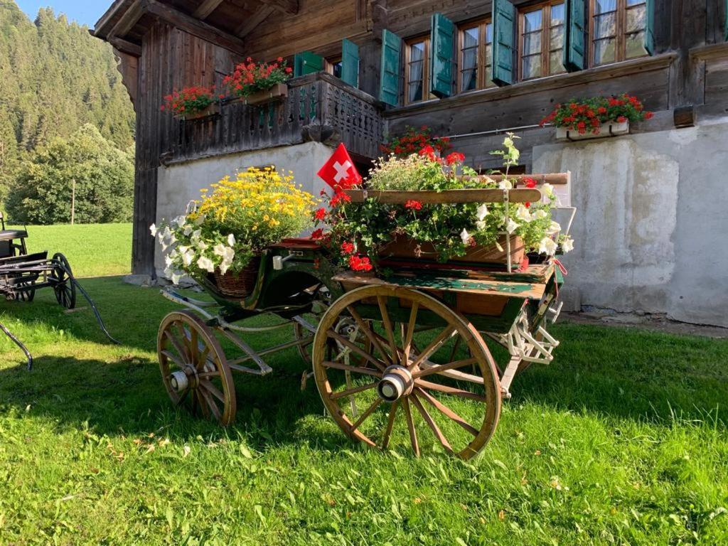 Auberge De L'Ours Vers L'Eglise Eksteriør billede