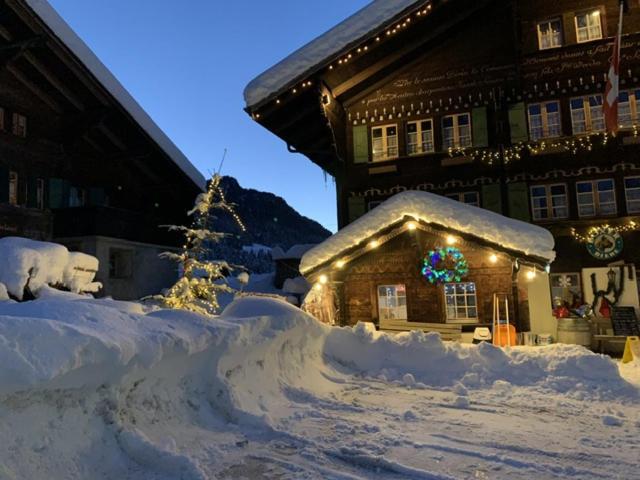 Auberge De L'Ours Vers L'Eglise Eksteriør billede